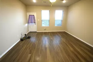 9843 Swindale Ridge Ln, Houston, TX 77044 - Photo 8