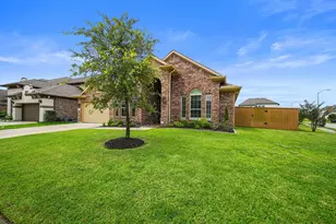 3846 Everly Bend Dr, Spring, TX 77386 - Photo 2