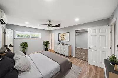 311 Hawthorne Street #16, Houston, TX 77006 - Photo 12