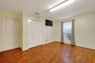 8219 Winding Meadow Ct, Houston, TX 77040 - Photo 22