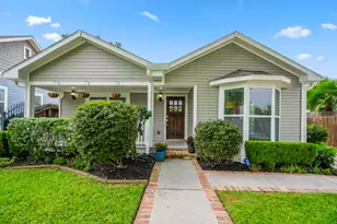 829 E 27th St, Houston, TX 77009 - Photo 1