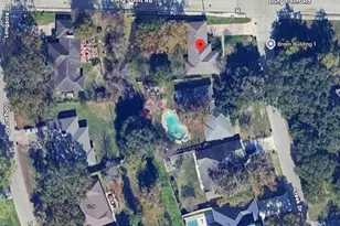 1733 Creek Dr, Houston, TX 77055 - Photo 10