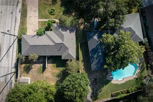 1733 Creek Dr, Houston, TX 77055 - Photo 6