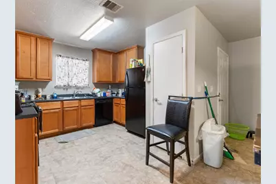 3004 Avenue D, Bay City, TX 77414 - Photo 8