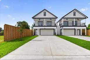3434 Sunbeam St, Houston, TX 77051 - Photo 1