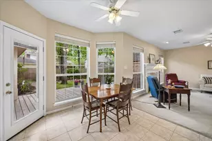 30 N Dragonwood Pl, The Woodlands, TX 77381 - Photo 10