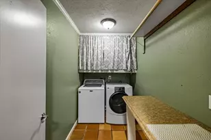 404 Inwood Dr, Friendswood, TX 77546 - Photo 20