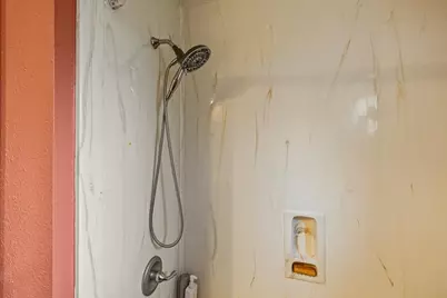 404 Inwood Drive, Friendswood, TX 77546 - Photo 28