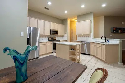 175 N Wimberly Way, Conroe, TX 77385 - Photo 14