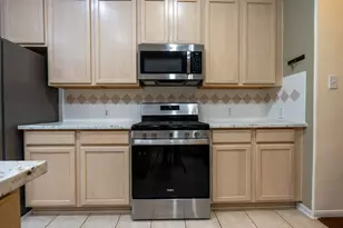 175 N Wimberly Way, Conroe, TX 77385 - Photo 10