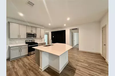 7719 Suffolk Valley Lane, Rosharon, TX 77583 - Photo 6