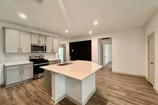 7719 Suffolk Vly Ln, Rosharon, TX 77583 - Photo 6