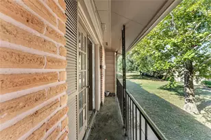 7322 Crownwest St, Houston, TX 77072 - Photo 8