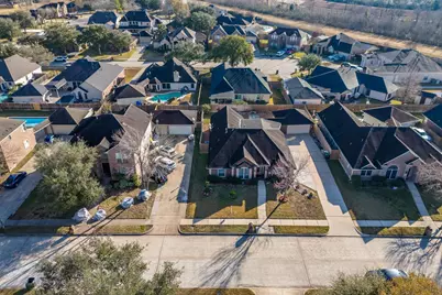 1107 Barkly Court, Pearland, TX 77581 - Photo 4