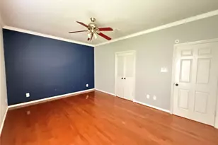 14334 Fair Knoll Way Way, Houston, TX 77062 - Photo 12