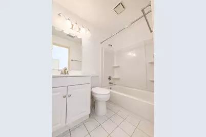 3102 E Heatherock Circle, Sugar Land, TX 77479 - Photo 4