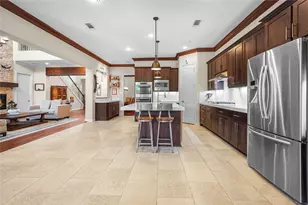 1826 Jade Hollow Ln, Houston, TX 77077 - Photo 4