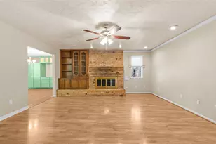 1711 Woodhue Dr, Spring, TX 77386 - Photo 12