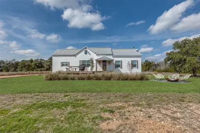 833 Fm 954, Round Top, TX 78954 - Photo 4