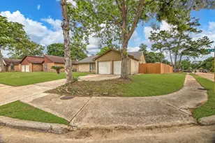 19006 Neath St, Humble, TX 77346 - Photo 4