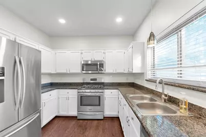 18 Dover Drive, Conroe, TX 77304 - Photo 20
