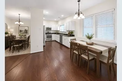 18 Dover Drive, Conroe, TX 77304 - Photo 14