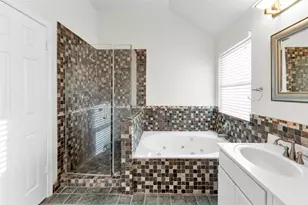 18 Dover Dr, Conroe, TX 77304 - Photo 42