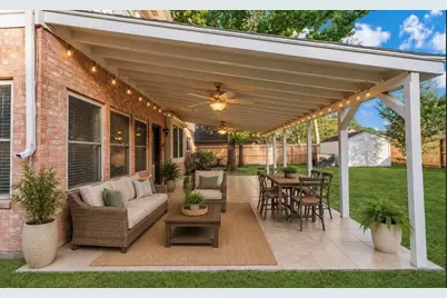 18 Dover Drive, Conroe, TX 77304 - Photo 30