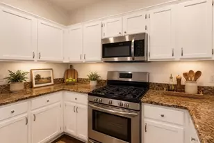 18 Dover Dr, Conroe, TX 77304 - Photo 20