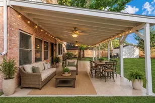18 Dover Dr, Conroe, TX 77304 - Photo 28