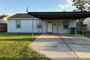 3010 Washington St, Pasadena, TX 77503 - Photo 2