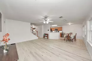 22226 Guston Hall Ln, Katy, TX 77449 - Photo 20