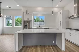 227 Willard St, Houston, TX 77006 - Photo 10