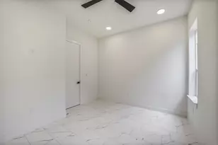 227 Willard St, Houston, TX 77006 - Photo 6