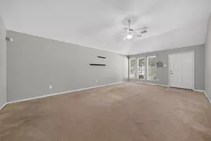 12214 Carriage Oak Cir, Humble, TX 77346 - Photo 8