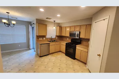 12214 Carriage Oak Circle, Humble, TX 77346 - Photo 8