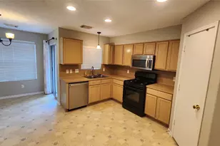 12214 Carriage Oak Cir, Humble, TX 77346 - Photo 8