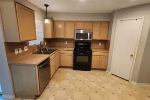 12214 Carriage Oak Cir, Humble, TX 77346 - Photo 6