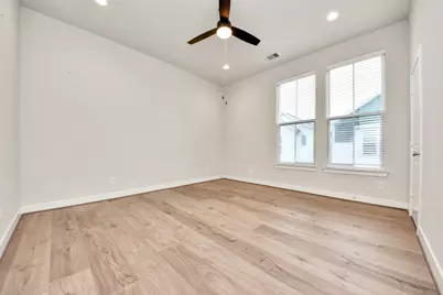 2319 Silva Park Lane, Houston, TX 77091 - Photo 16