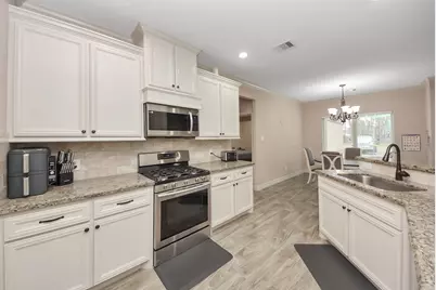 210 Road 662, Dayton, TX 77535 - Photo 10