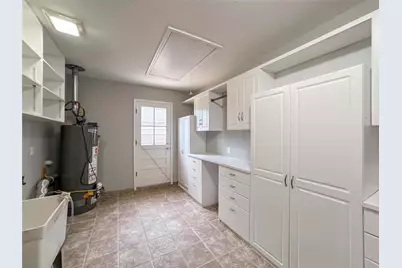 4208 Pine Shadows Street, Dickinson, TX 77539 - Photo 24
