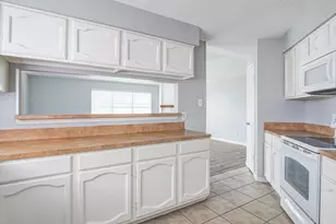 10007 Rustic Gate Rd, La Porte, TX 77571 - Photo 14