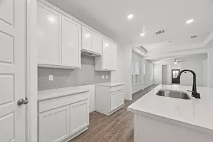 13326 Padre Bay Ln, Iowa Colony, TX 77583 - Photo 14