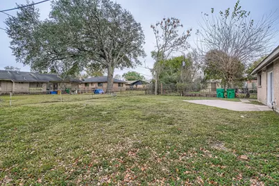 3919 Rosebud Drive, Houston, TX 77053 - Photo 28