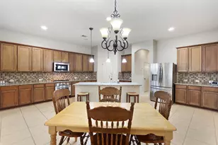2902 Red Maple Dr, Katy, TX 77494 - Photo 8