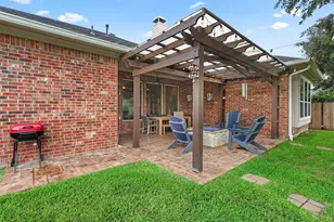 2902 Red Maple Dr, Katy, TX 77494 - Photo 32