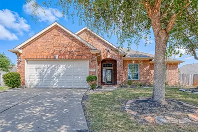 13922 Normandy Court, Sugar Land, TX 77498 - Photo 2