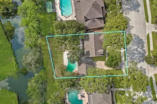 3603 Savell Dr, Baytown, TX 77521 - Photo 2