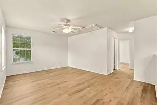 2703 Skyview Glen Ct, Houston, TX 77047 - Photo 12