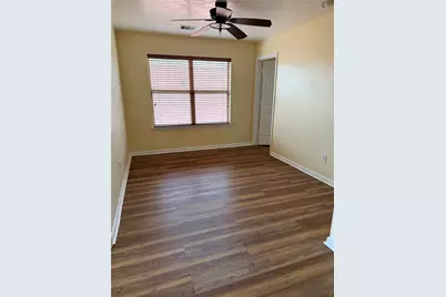 7222 Liberty Ridge Lane, Houston, TX 77049 - Photo 18